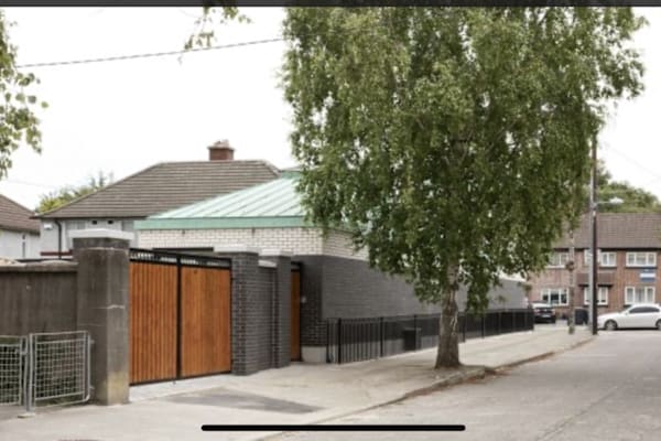 House sit in Dublin, Ireland