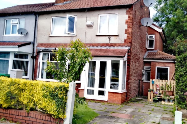House sit in Manchester, United Kingdom