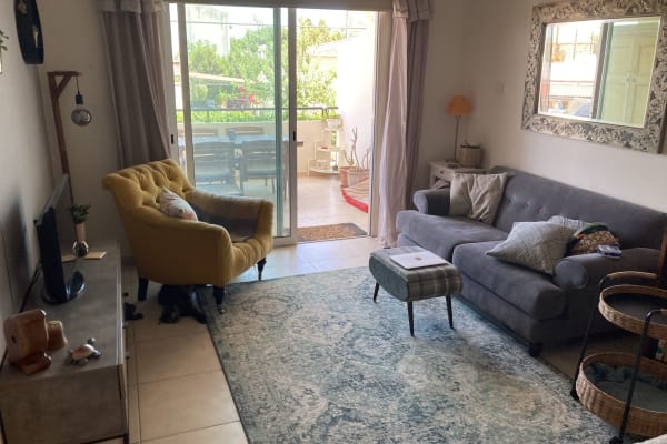 House sit in Larnaca, Cyprus