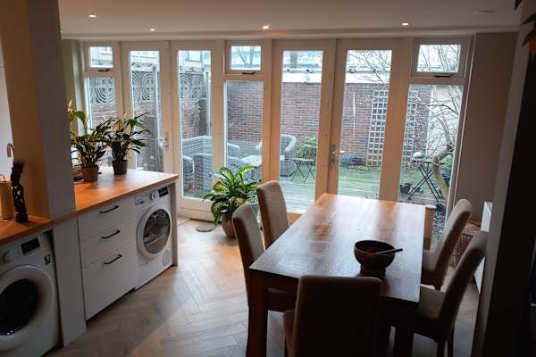 House sit in Amstelveen, Netherlands