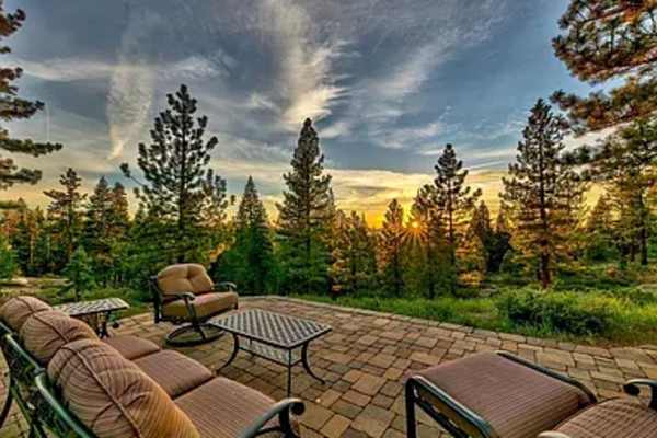 House sit in Truckee, CA, US