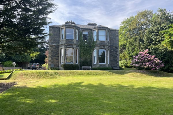 House sit in Clovenfords, United Kingdom