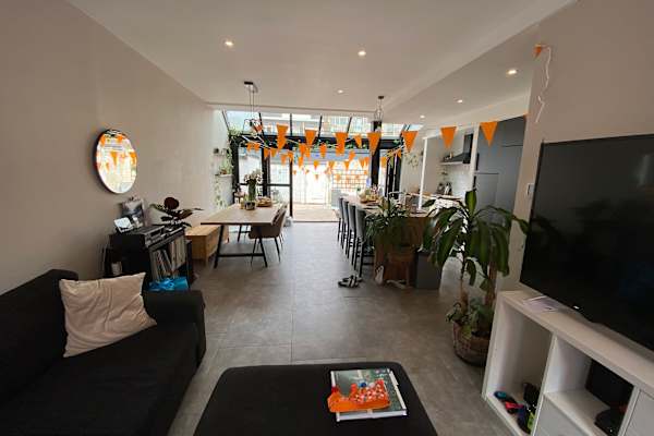 House sit in Hilversum, Netherlands