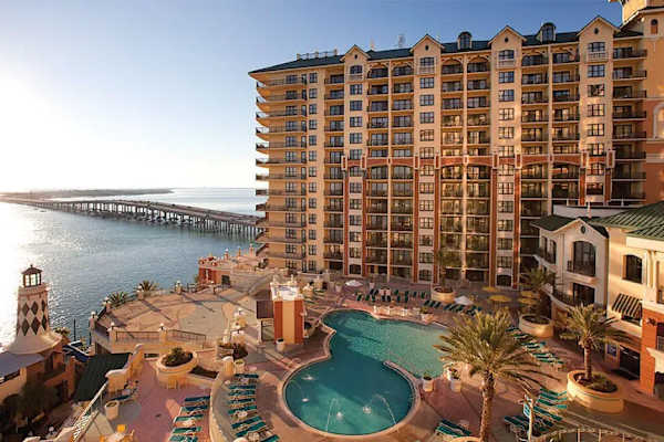 House sit in Destin, FL, US