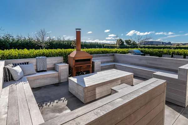 House sit in Darfield, New Zealand