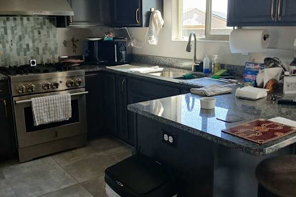 House sit in Golden Valley, AZ, US