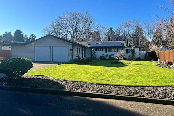 House sit in Vancouver, WA, US