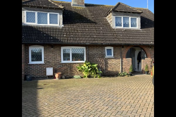 House sit in Chichester, United Kingdom
