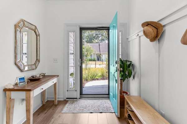 House sit in North Charleston, SC, US