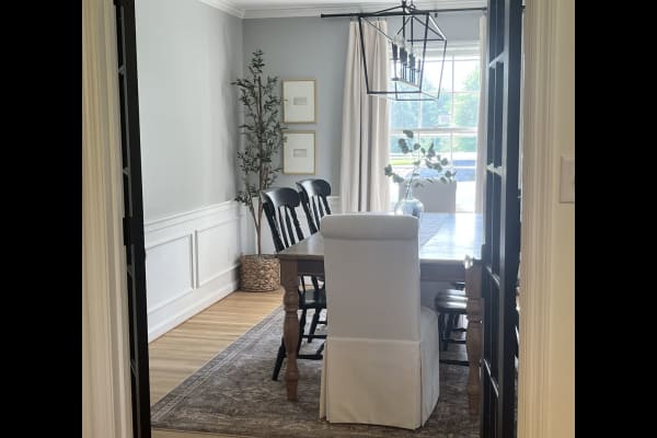 House sit in Lexington, KY, US