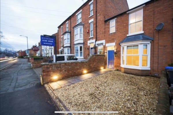 House sit in Stratford-upon-Avon, United Kingdom