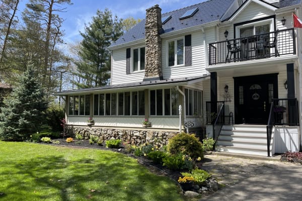 House sit in Port Colborne, ON, Canada