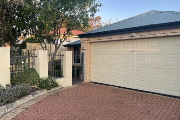 House sit in Perth, WA, Australia