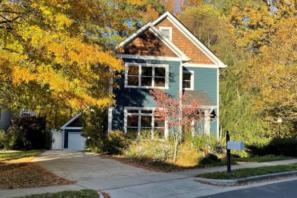 House sit in Carrboro, NC, US