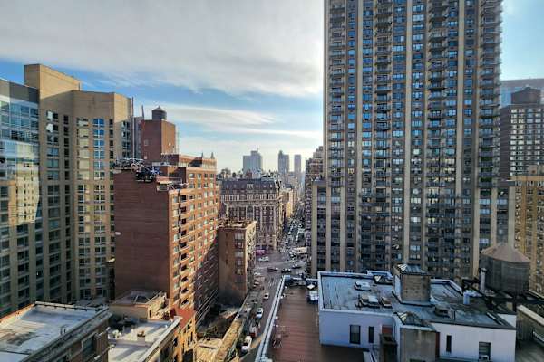 House sit in New York City, NY, US