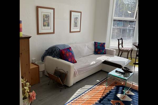 House sit in Weymouth, United Kingdom