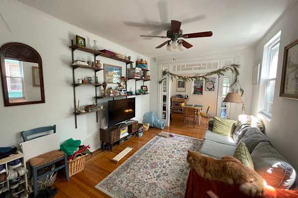 House sit in Philadelphia, PA, US