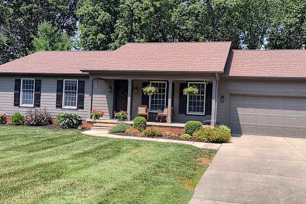 House sit in Painesville, OH, US