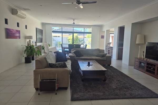House sit in Perth, WA, Australia