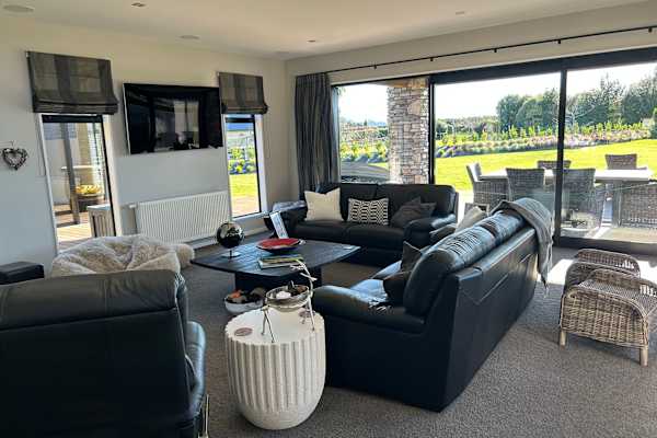 House sit in Darfield, New Zealand