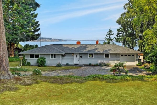 House sit in Coupeville, WA, US