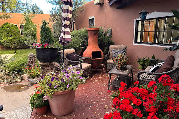 House sit in Taos, NM, US