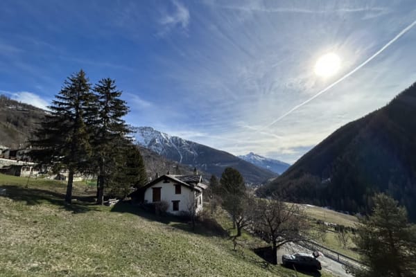House sit in Saint-Oyen, Italy