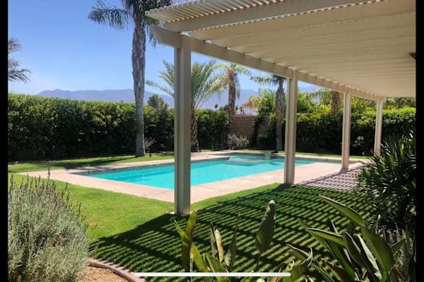 House sit in Palm Springs, CA, US