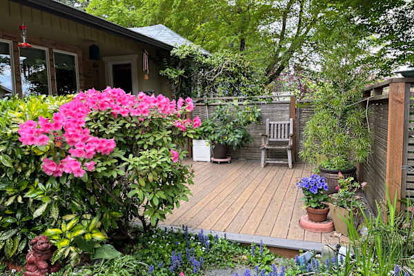 House sit in West Linn, OR, US