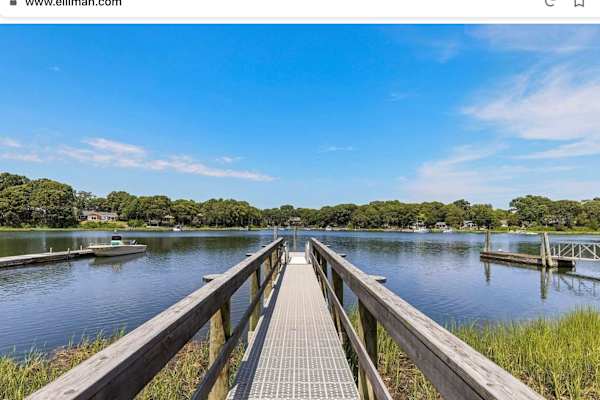 House sit in Mattituck, NY, US