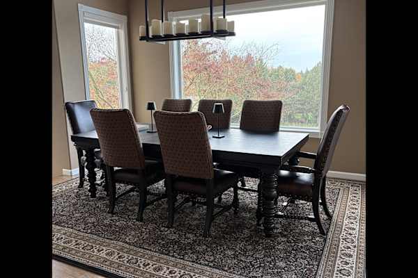 House sit in West Linn, OR, US