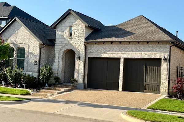 House sit in Dallas, TX, US