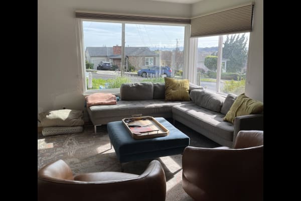 House sit in El Cerrito, CA, US