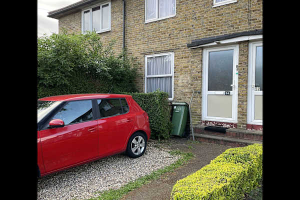 House sit in Sutton, United Kingdom