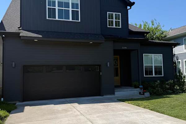 House sit in Nashville, TN, US