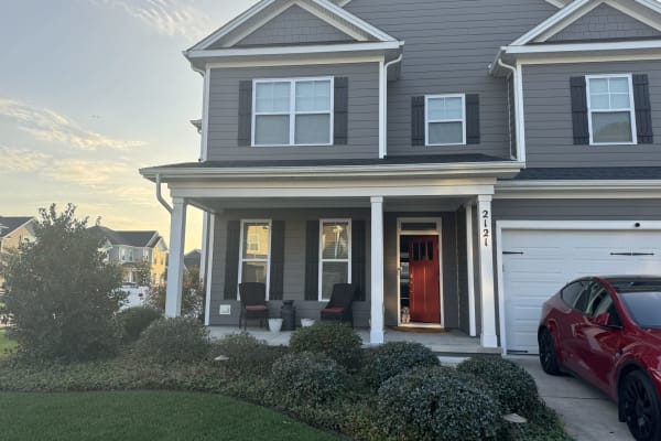 House sit in Chesapeake, VA, US