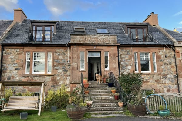 House sit in Inverness, United Kingdom