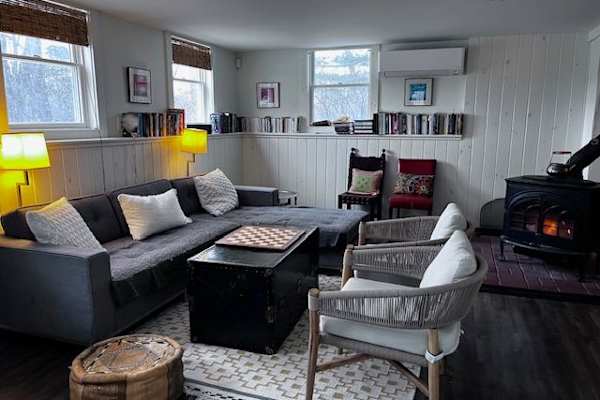 House sit in Vergennes, VT, US