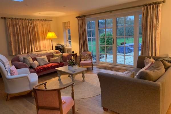 House sit in Hungerford, United Kingdom
