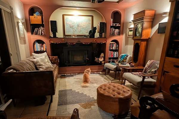House sit in Lakewood, CO, US