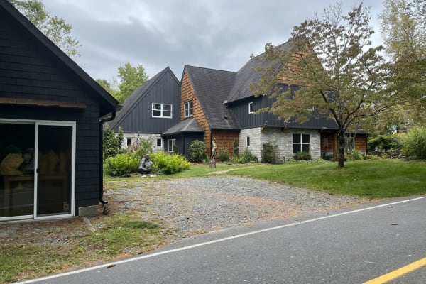 House sit in Blowing Rock, NC, US