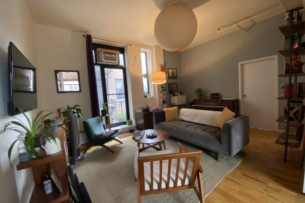 House sit in Brooklyn, NY, US