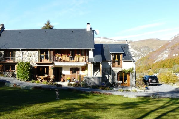 House sit in Sainte-Marie-de-Campan, France