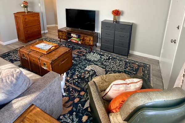 House sit in San Diego, CA, US