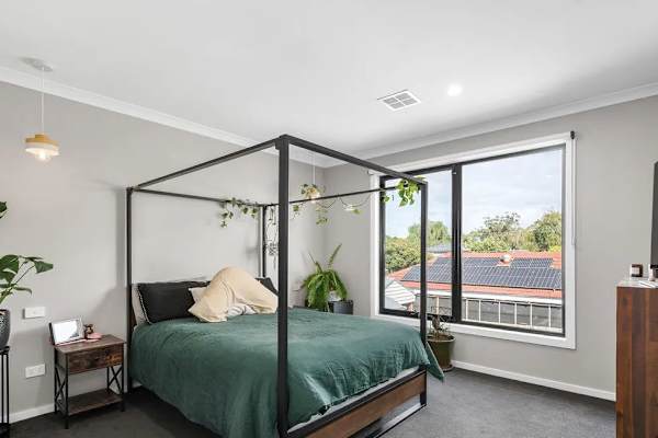 House sit in Healesville, VIC, Australia