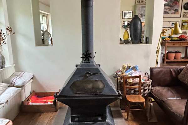 House sit in Glasgow, United Kingdom