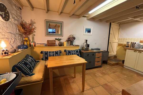 House sit in Belgooly, Ireland