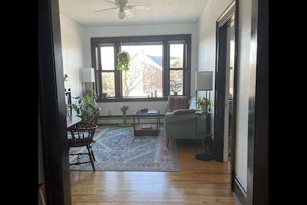 House sit in Saint Paul, MN, US