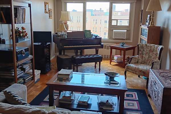 House sit in New York City, NY, US
