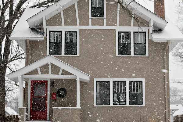 House sit in Minneapolis, MN, US